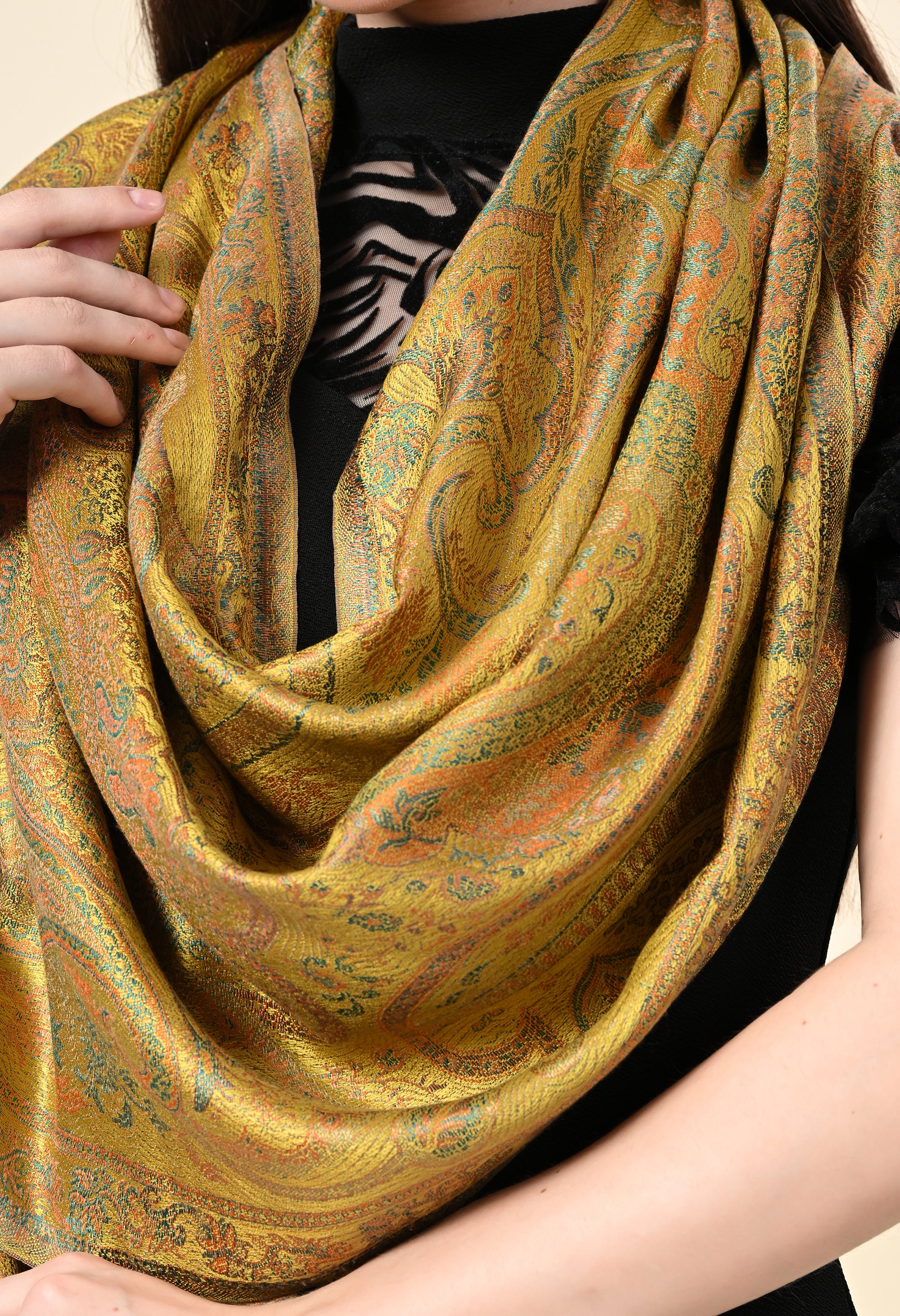 Pure Silk Jamawar Wrap - Giwwra