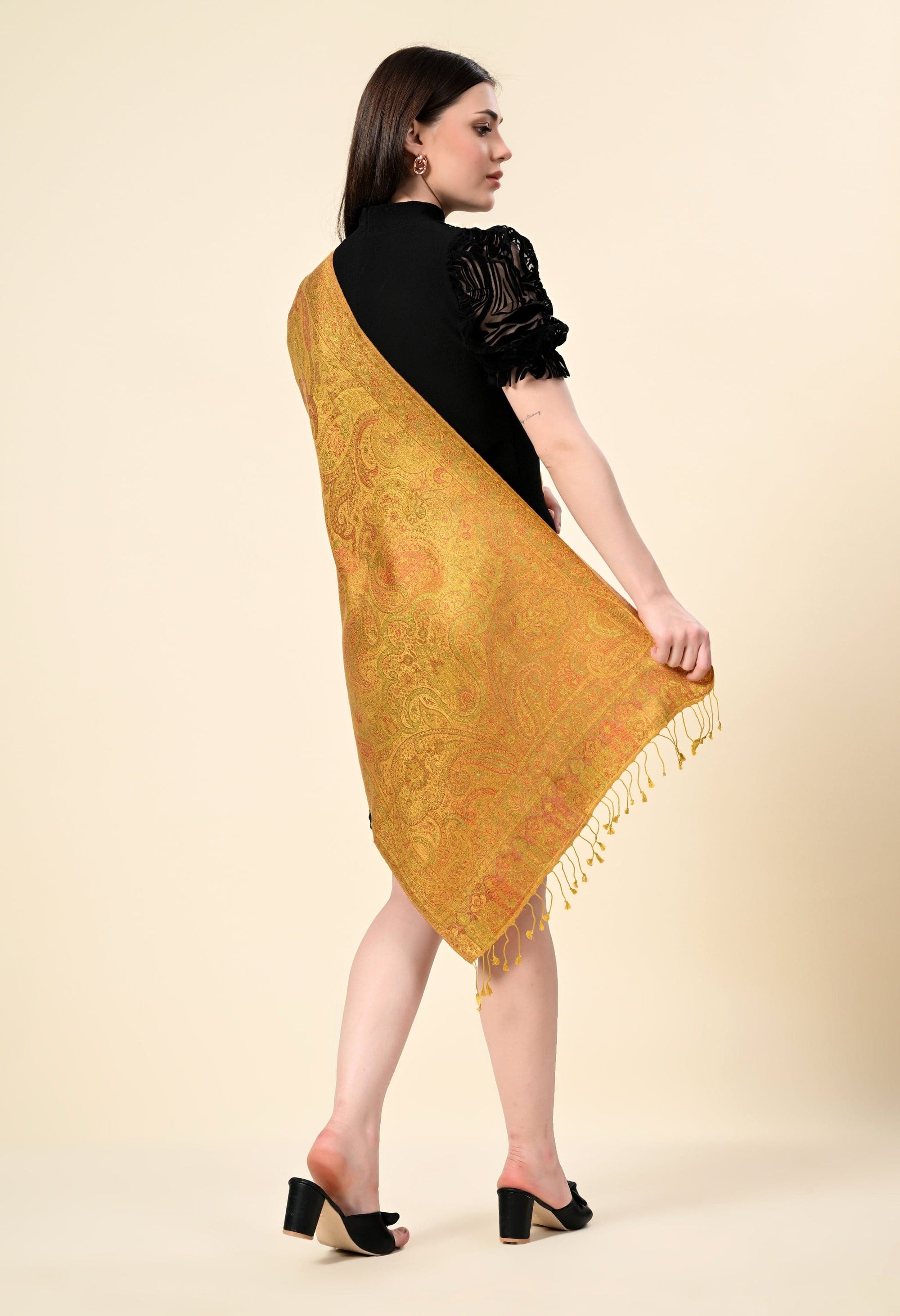 Pure Silk Jamawar Wrap - Giwwra