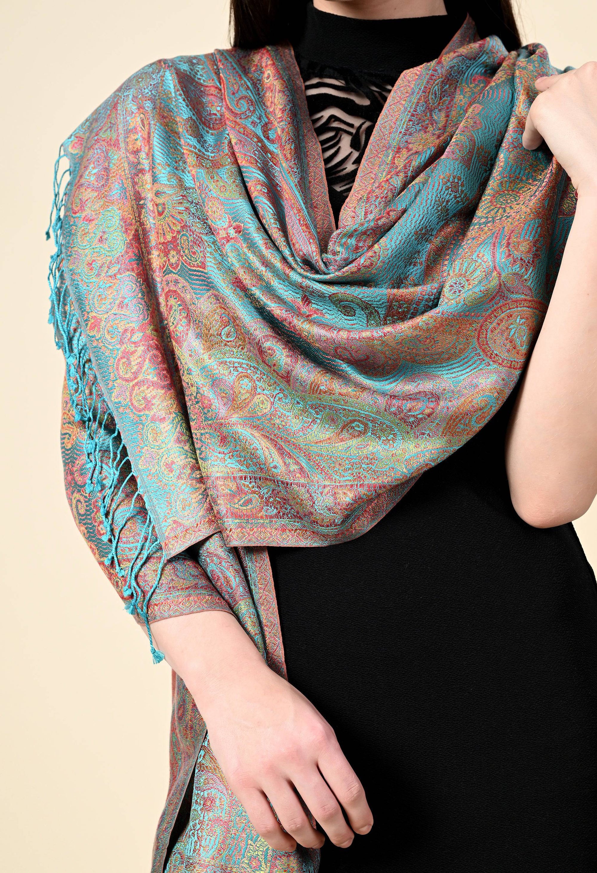 Pure Silk Jamawar Wrap - Giwwra